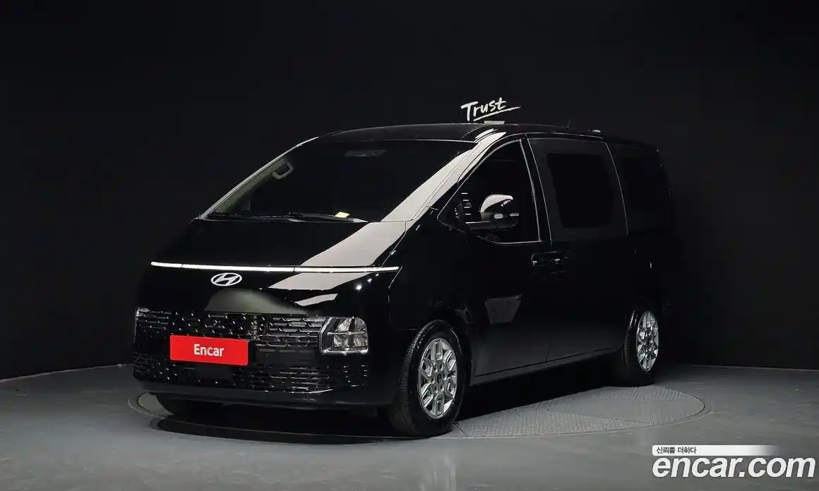 Hyundai Staria 2025 1.6 Автомат в Москве № 756583, фото 1