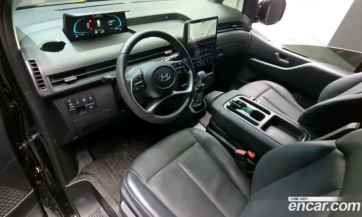 Hyundai Staria 2025 1.6 Автомат в Москве № 756583, фото 7