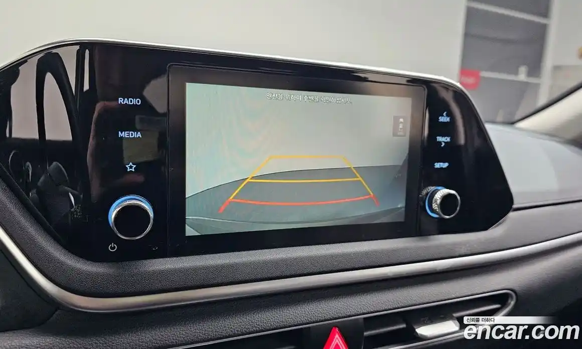 Hyundai Sonata 2020 2.0 Автомат в Москве № 756689, фото 15