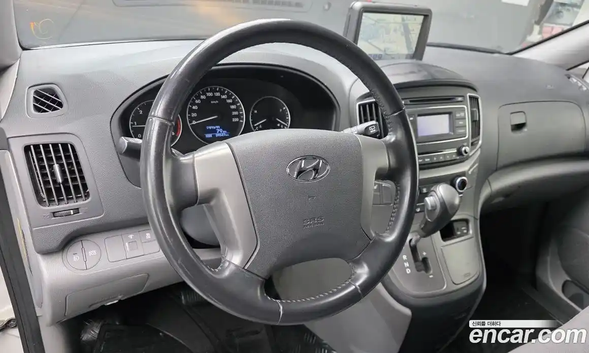 Hyundai Starex 2019 2.5 Автомат в Москве № 756890, фото 13