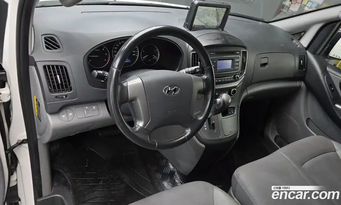 Hyundai Starex 2019 2.5 Автомат в Москве № 756890, фото 7