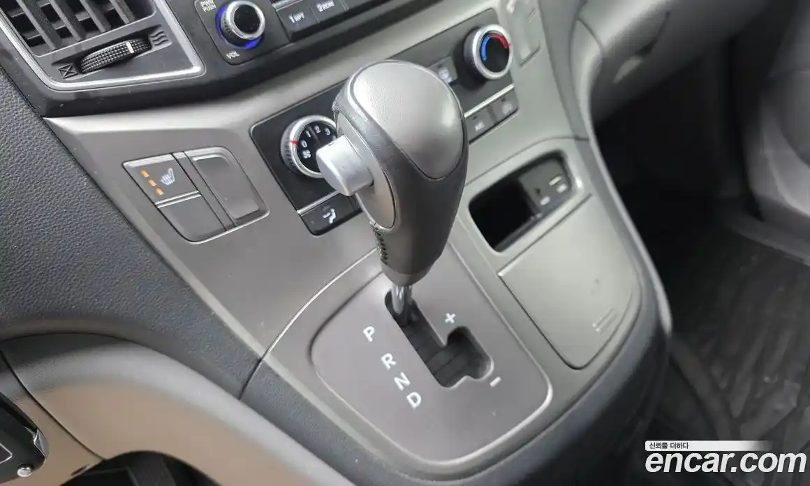 Hyundai Starex 2019 2.5 Автомат в Москве № 756890, фото 9