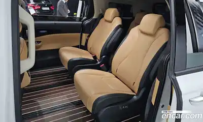 Kia Canival 2023 3.5 Автомат в Москве № 757292, миниатюра 12