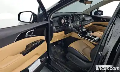 Kia Canival 2023 3.5 Автомат в Москве № 757316, миниатюра 11