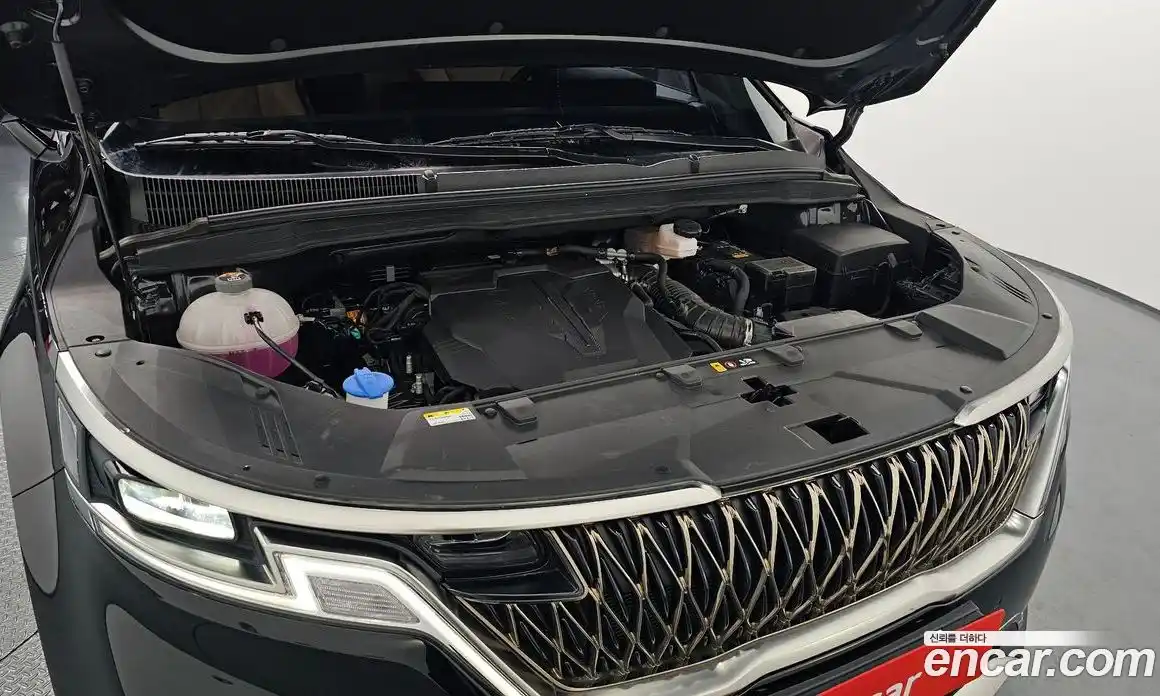 Kia Canival 2023 3.5 Автомат в Москве № 757316, фото 6