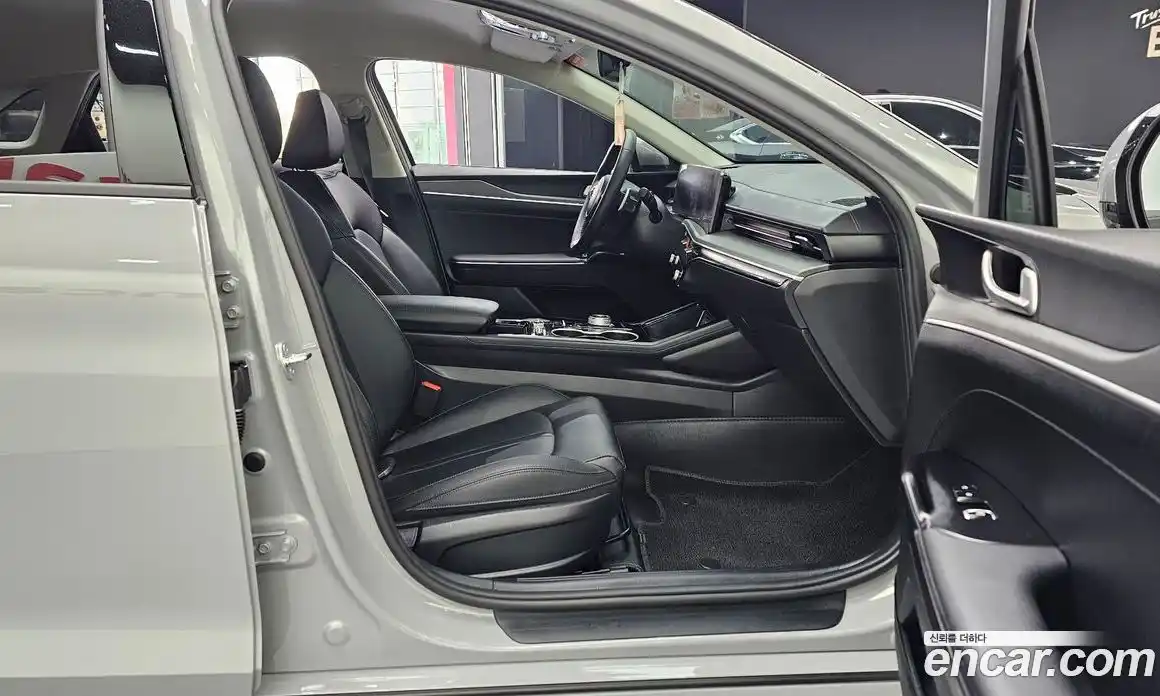 Kia K5 2025 2.0 Автомат в Москве № 757342, фото 11