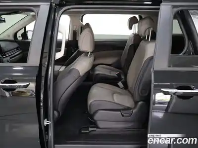 Kia Canival 2025 2.2 Автомат в Москве № 757466, миниатюра 10