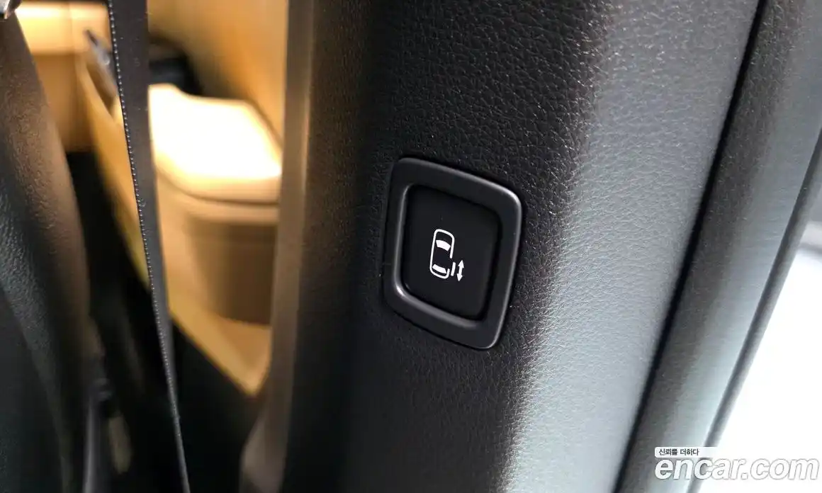 Kia Canival 2022 3.5 Автомат в Москве № 757560, фото 18