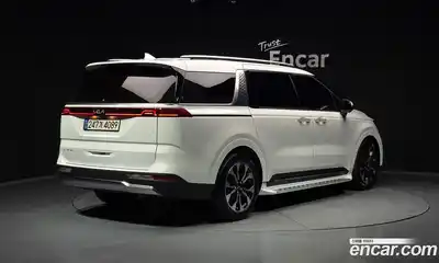 Kia Canival 2022 3.5 Автомат в Москве № 757560, миниатюра 2