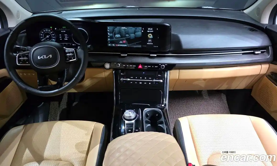 Kia Canival 2022 3.5 Автомат в Москве № 757560, фото 7