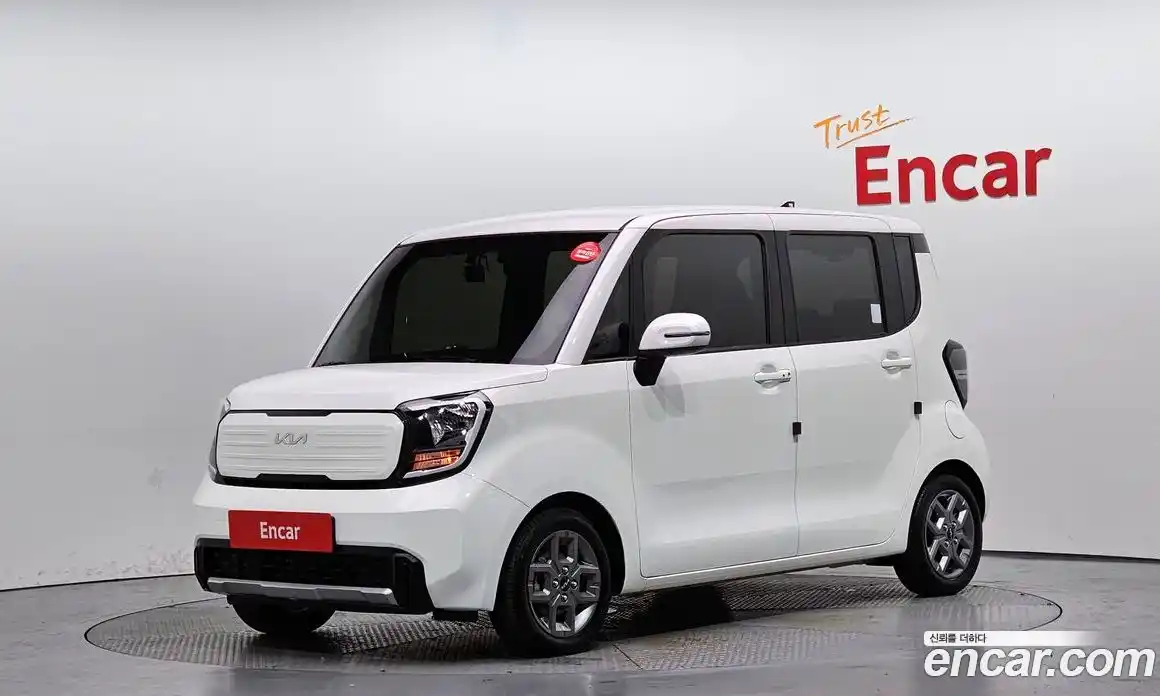 Kia Ray 2023 1.0 Автомат в Москве № 757693, фото 1