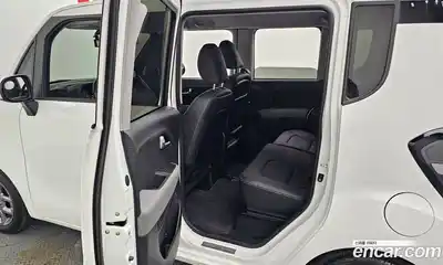 Kia Ray 2023 1.0 Автомат в Москве № 757693, миниатюра 12