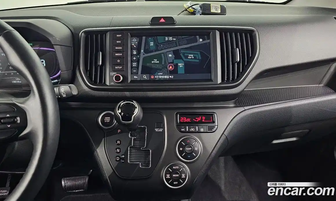 Kia Ray 2023 1.0 Автомат в Москве № 757693, фото 15