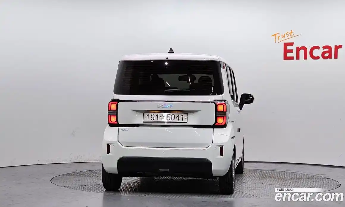 Kia Ray 2023 1.0 Автомат в Москве № 757693, фото 4