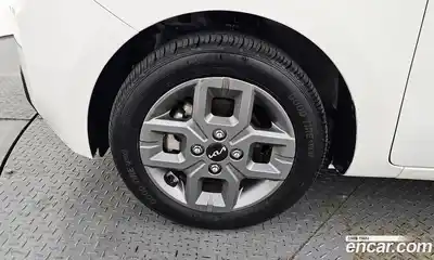 Kia Ray 2023 1.0 Автомат в Москве № 757693, миниатюра 5