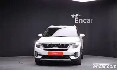 Kia Seltos 2022 1.6 Автомат в Москве № 757888, миниатюра 3