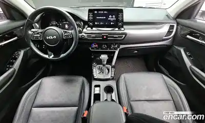 Kia Seltos 2022 1.6 Автомат в Москве № 757888, миниатюра 7