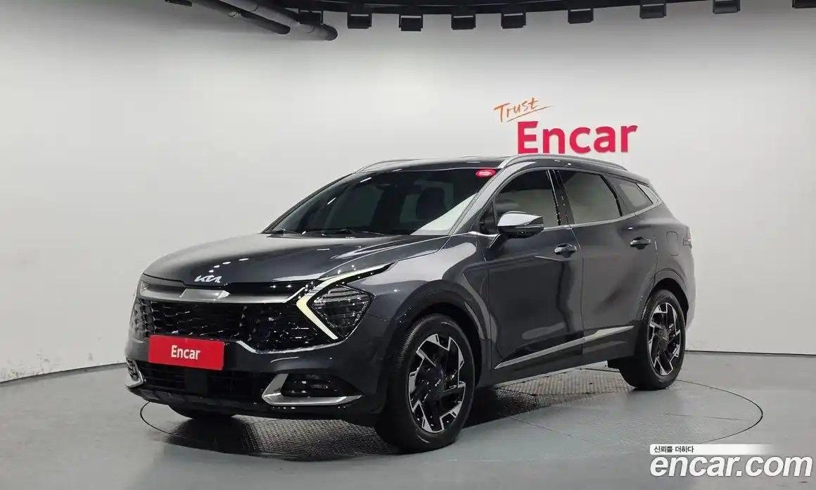 Kia Sportage 2023 1.6 Автомат в Москве № 757942, фото 1