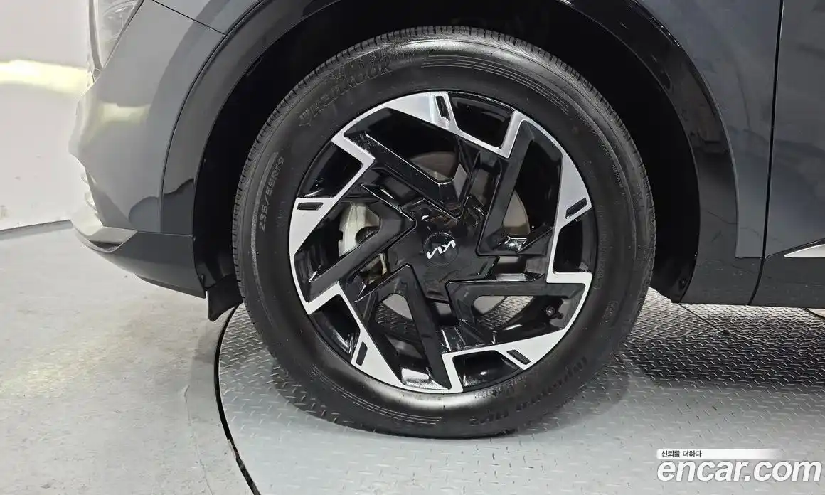 Kia Sportage 2023 1.6 Автомат в Москве № 757942, фото 5