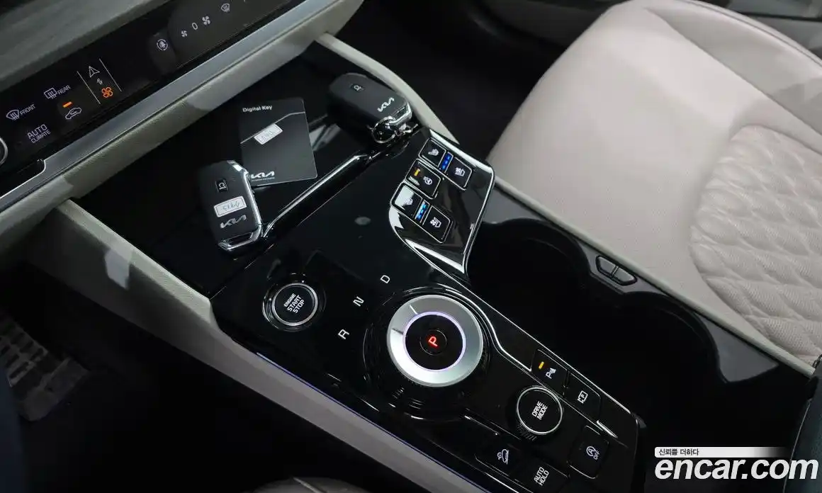 Kia Sportage 2023 1.6 Автомат в Москве № 757996, фото 9