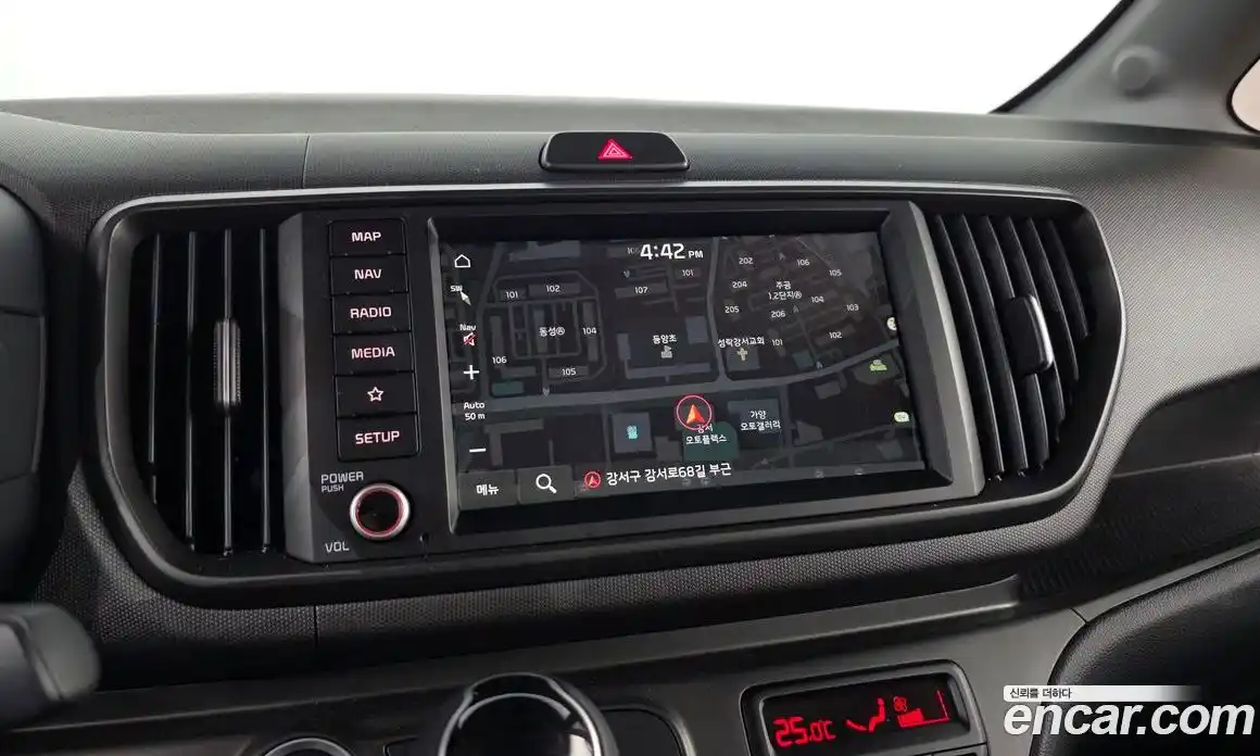 Kia Ray 2023 1.0 Автомат в Москве № 758012, фото 14