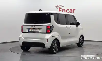 Kia Ray 2023 1.0 Автомат в Москве № 758012, миниатюра 2