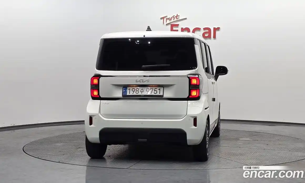 Kia Ray 2023 1.0 Автомат в Москве № 758012, фото 4