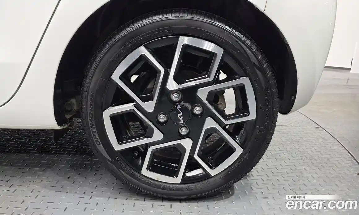 Kia Ray 2023 1.0 Автомат в Москве № 758012, фото 5