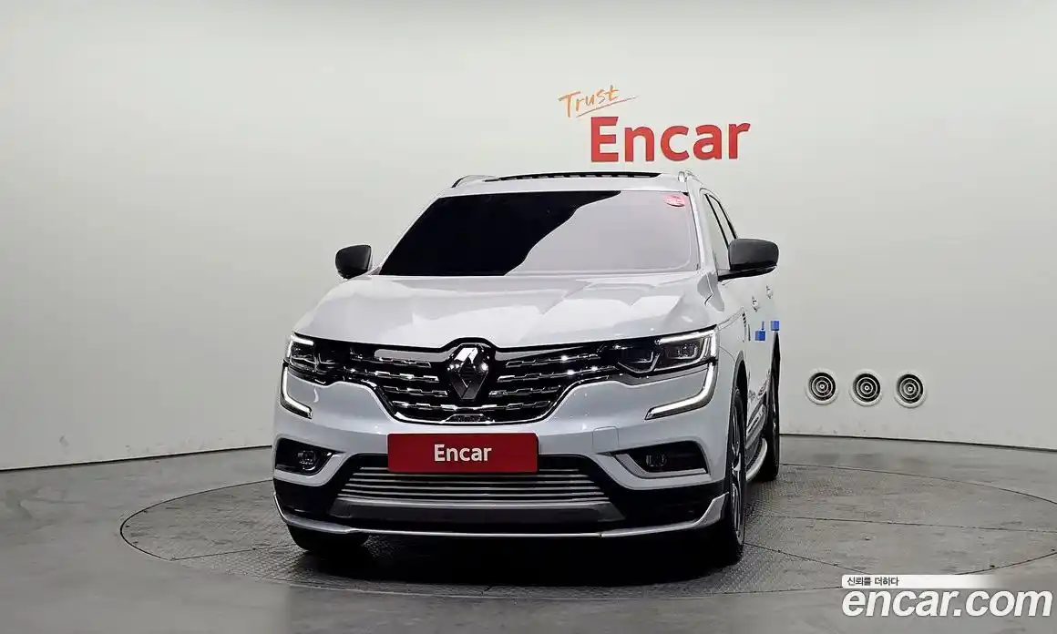 Renault QM6 2017 2.0 Автомат в Москве № 758608, фото 3