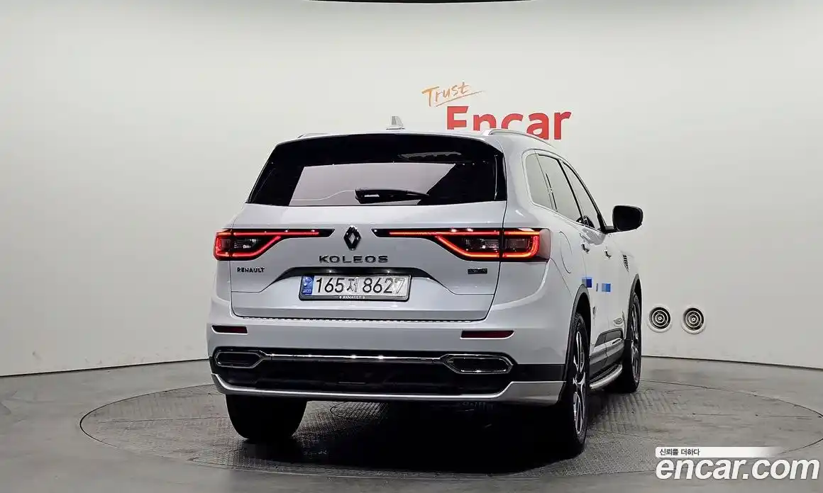 Renault QM6 2017 2.0 Автомат в Москве № 758608, фото 4