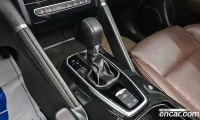 Renault QM6 2017 2.0 Автомат в Москве № 758608, миниатюра 9