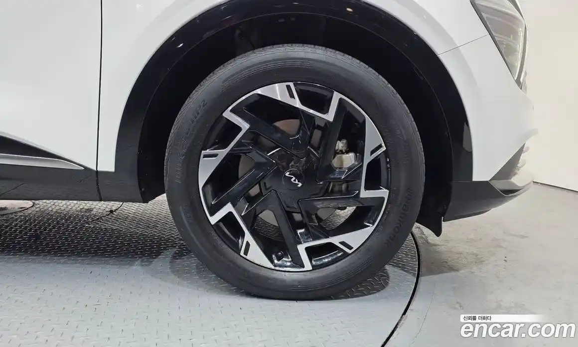 Kia Sportage 2022 1.6 Автомат в Москве № 758663, фото 5