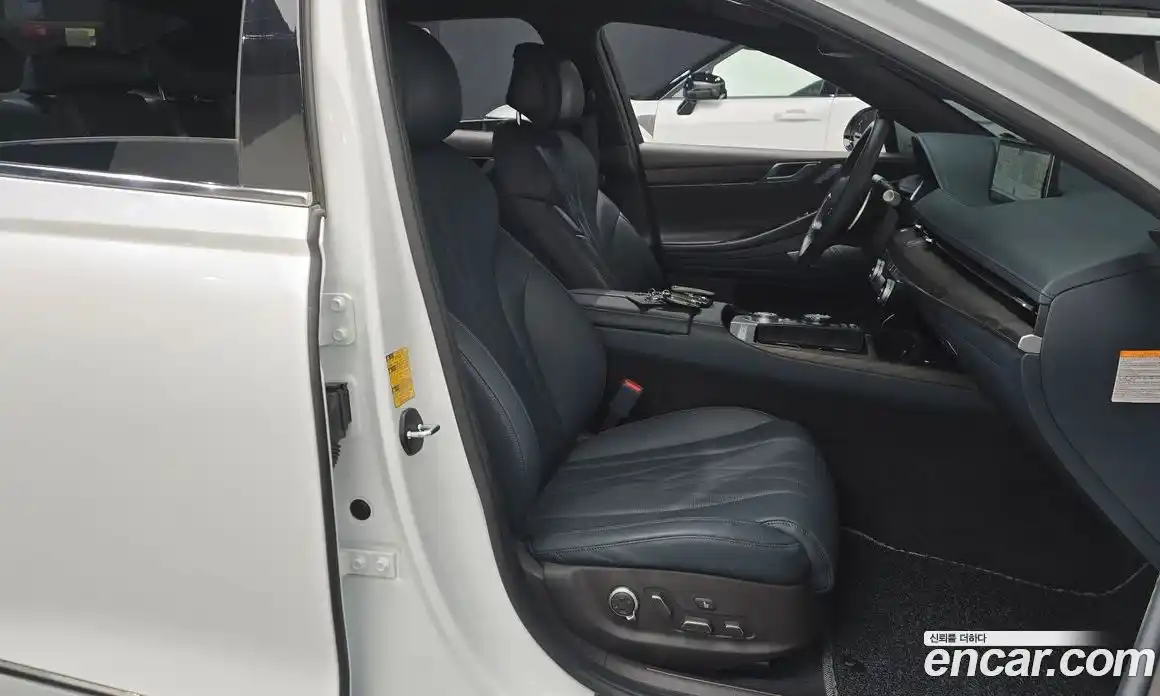 Genesis G80 2023 0.2 Автомат в Москве № 758825, фото 9