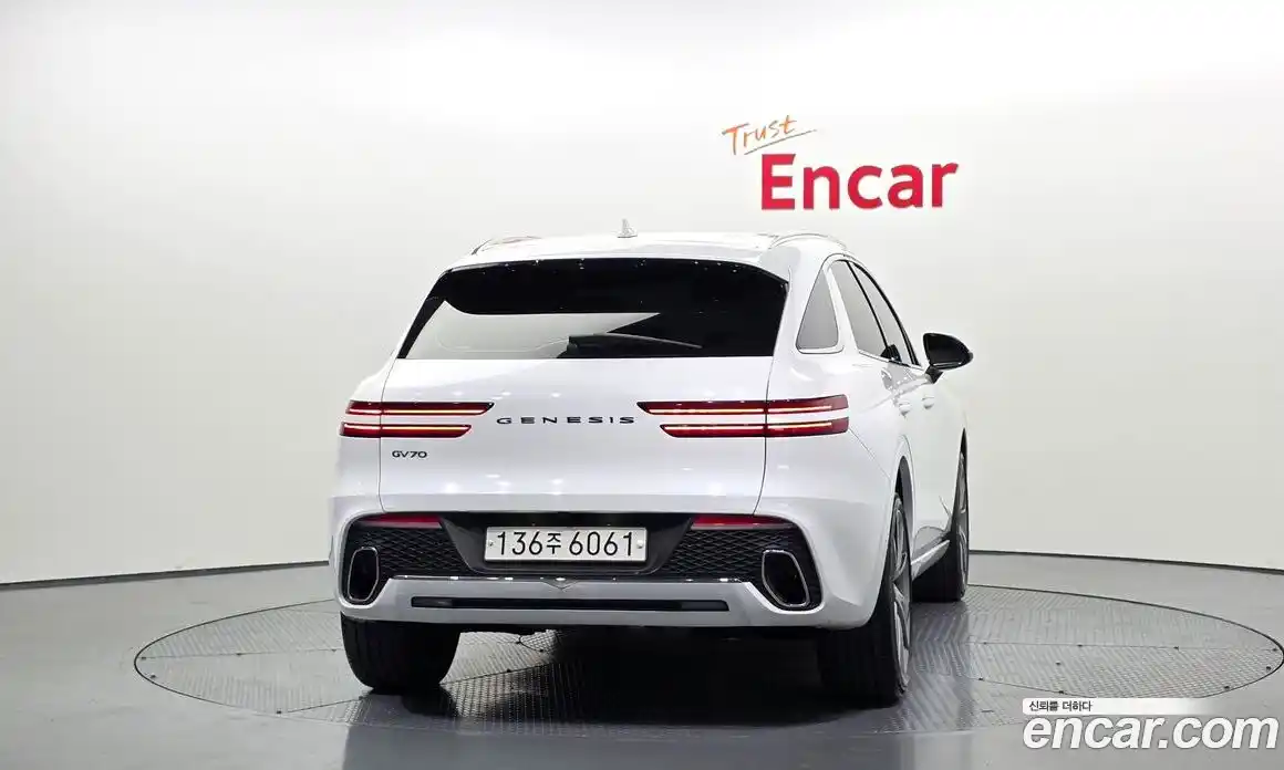 Genesis GV70 2022 2.5 Автомат в Москве № 758972, фото 4