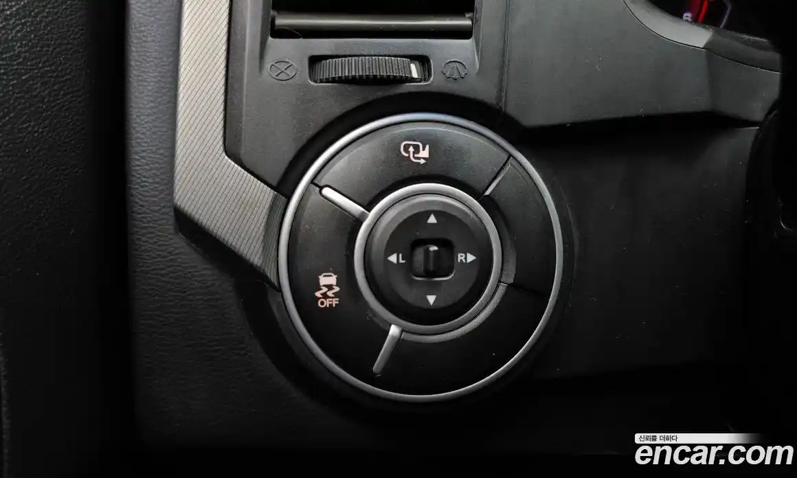 SsangYong Korando 2014 2.0 Автомат в Москве № 760132, фото 19