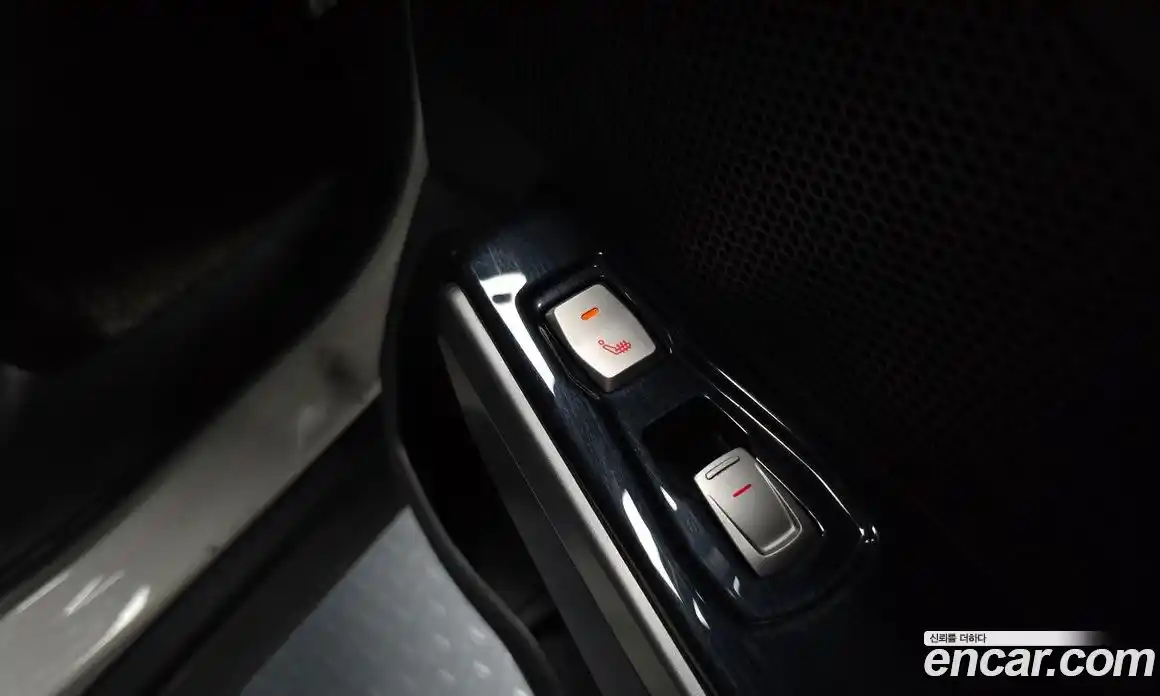 SsangYong TIBOLI 2017 1.6 Автомат в Москве № 760338, фото 18