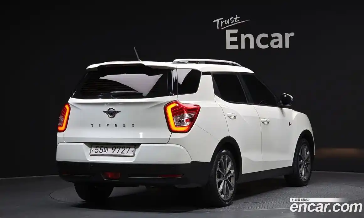 SsangYong TIBOLI 2017 1.6 Автомат в Москве № 760338, фото 2