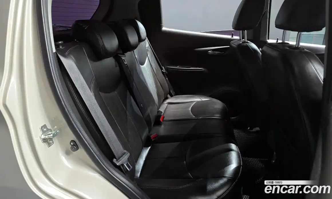 Chevrolet Spark 2016 1.0 Автомат в Москве № 760601, фото 12