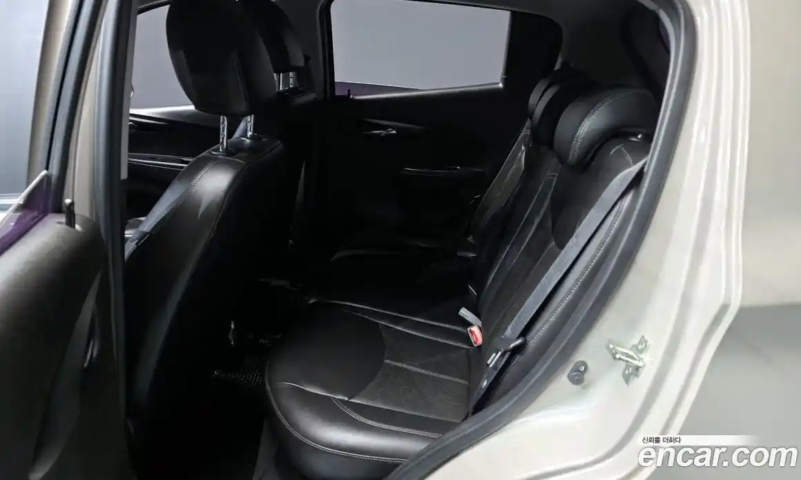 Chevrolet Spark 2016 1.0 Автомат в Москве № 760601, фото 13