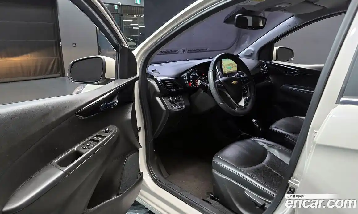 Chevrolet Spark 2017 1.0 Автомат в Москве № 760742, фото 11