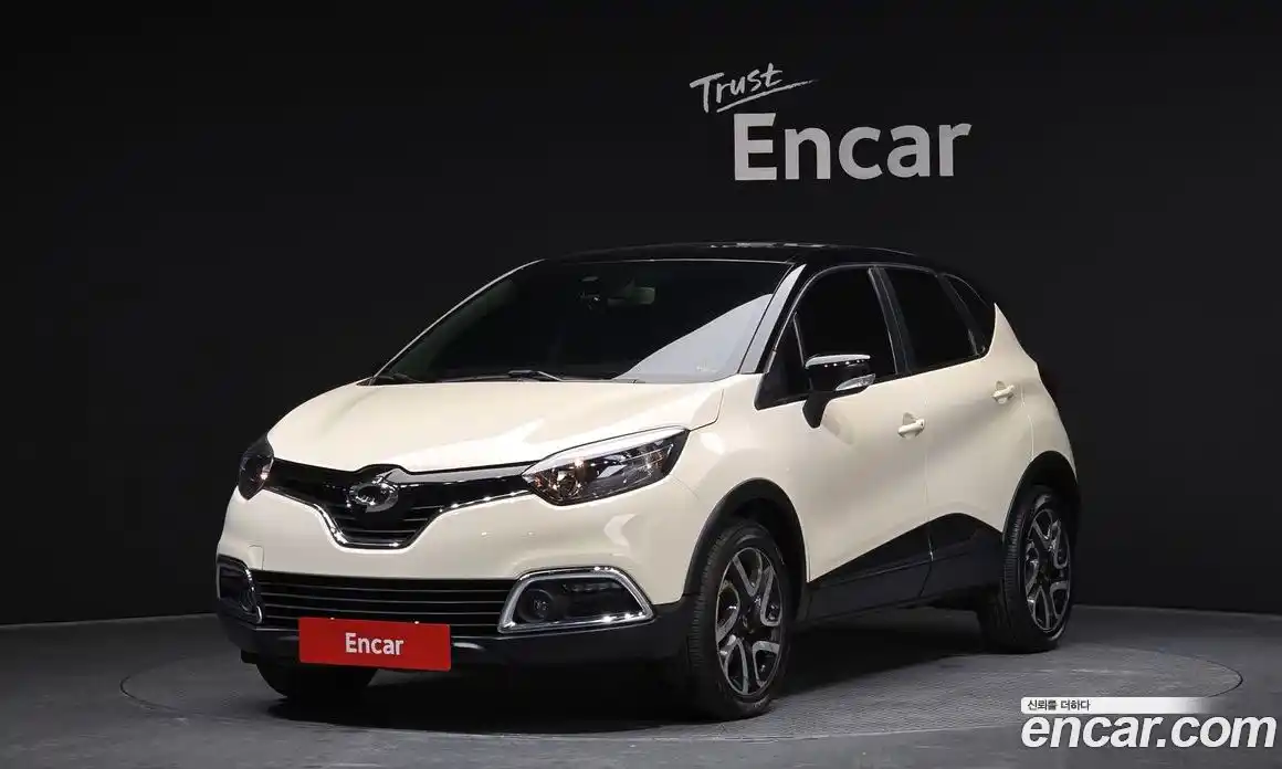 Renault QM3 2015 1.5 Автомат в Москве № 761186, фото 1