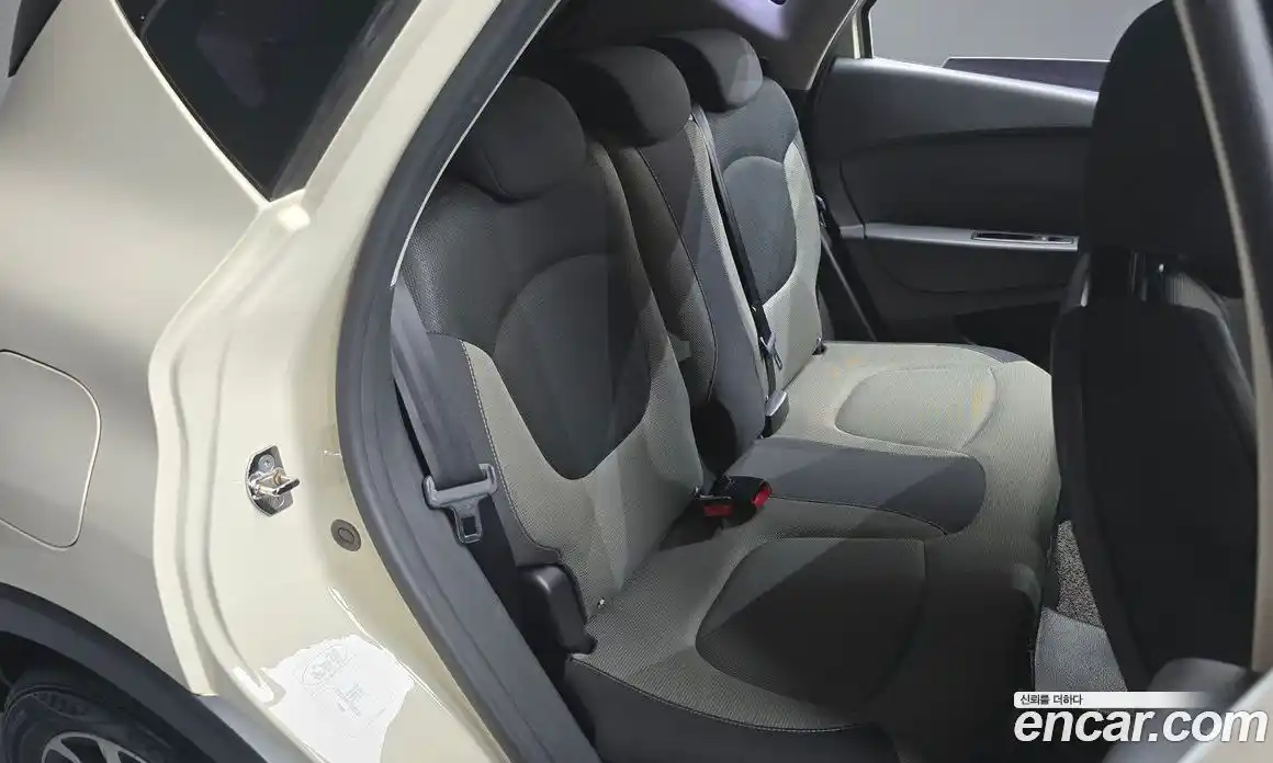 Renault QM3 2015 1.5 Автомат в Москве № 761186, фото 12