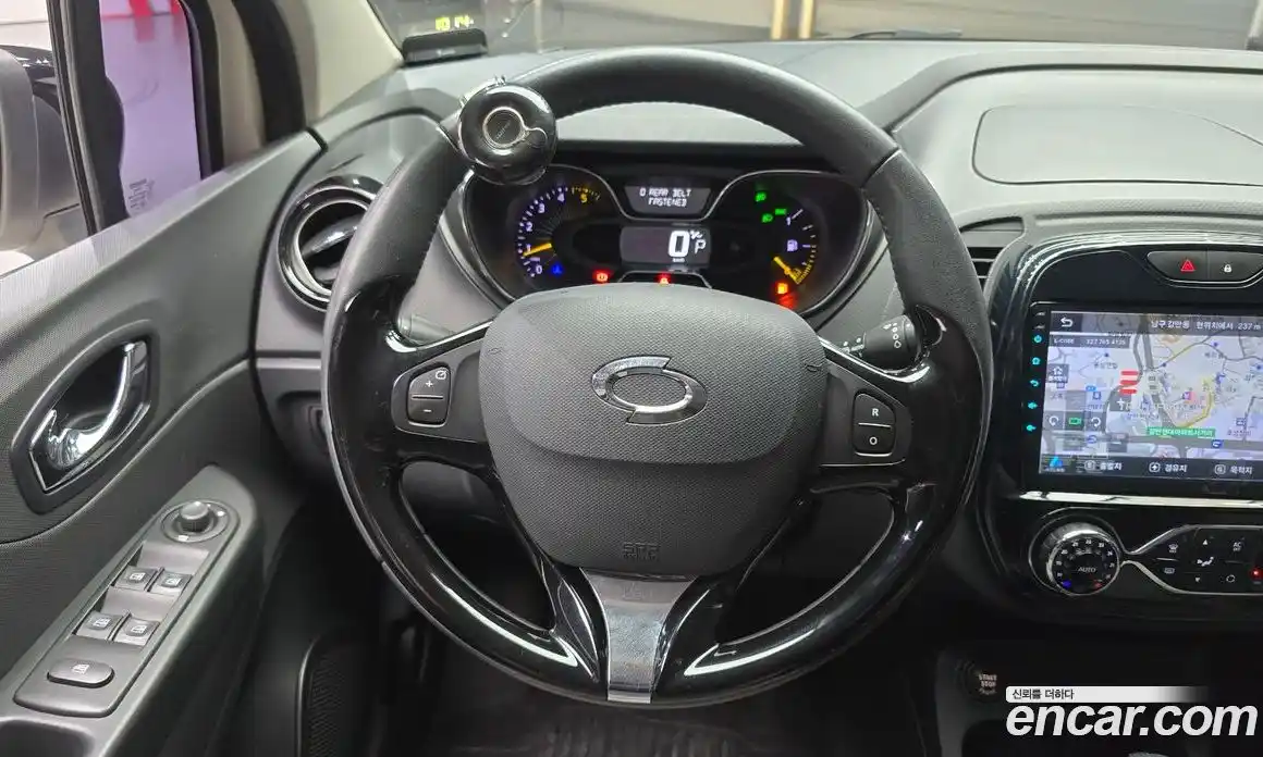 Renault QM3 2015 1.5 Автомат в Москве № 761186, фото 14