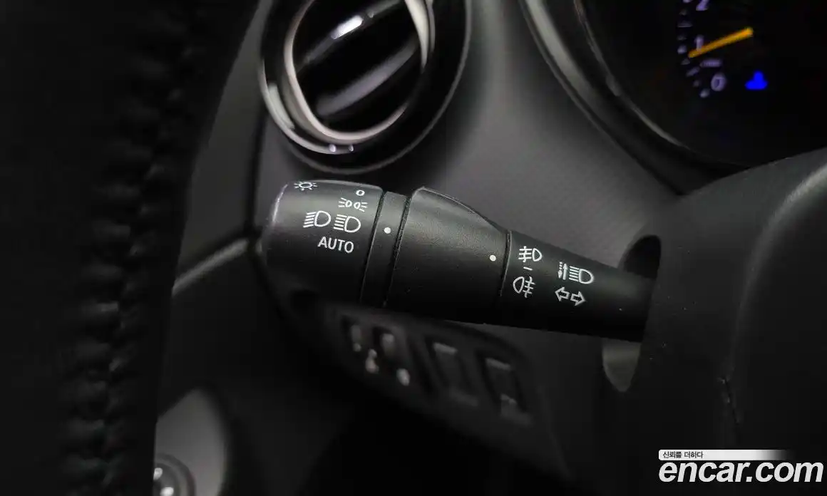 Renault QM3 2015 1.5 Автомат в Москве № 761186, фото 19