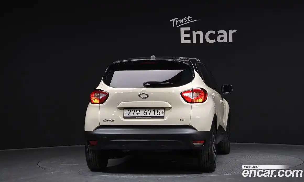 Renault QM3 2015 1.5 Автомат в Москве № 761186, фото 4