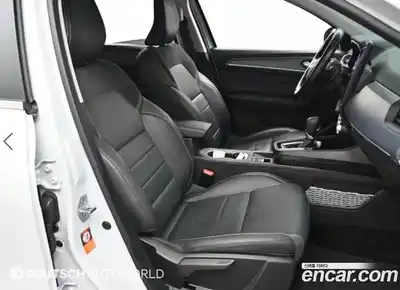 Renault XM3 2022 1.3 Автомат в Москве № 761634, миниатюра 11