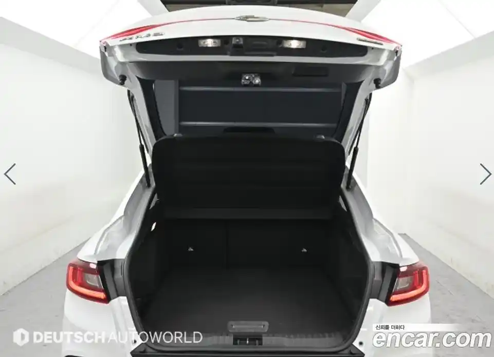 Renault XM3 2022 1.3 Автомат в Москве № 761634, фото 19