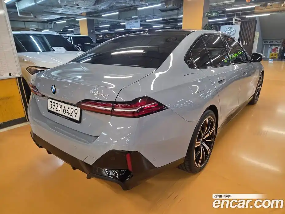 BMW 5-Series 2025 2.0 Автомат в Москве № 762154, фото 4