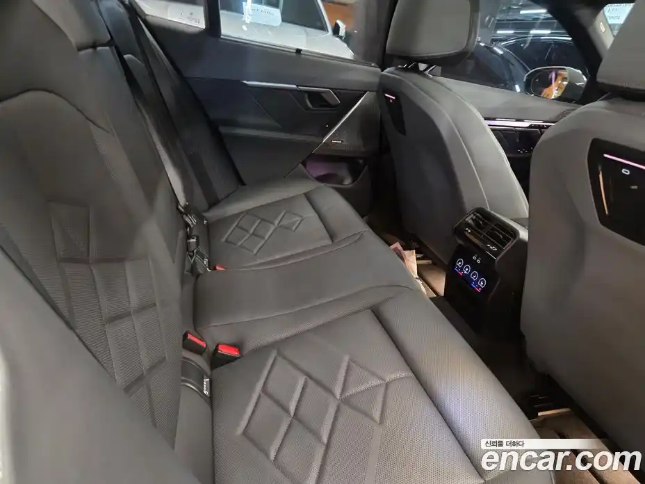 BMW 5-Series 2025 2.0 Автомат в Москве № 762154, фото 9