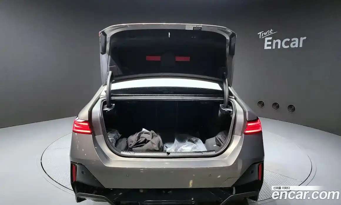 BMW 5-Series 2025 2.0 Автомат в Москве № 762176, фото 20